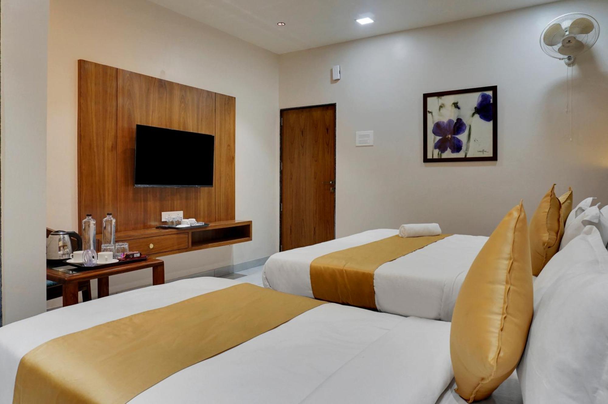 Hotel Sayba Executive Púna Exteriér fotografie
